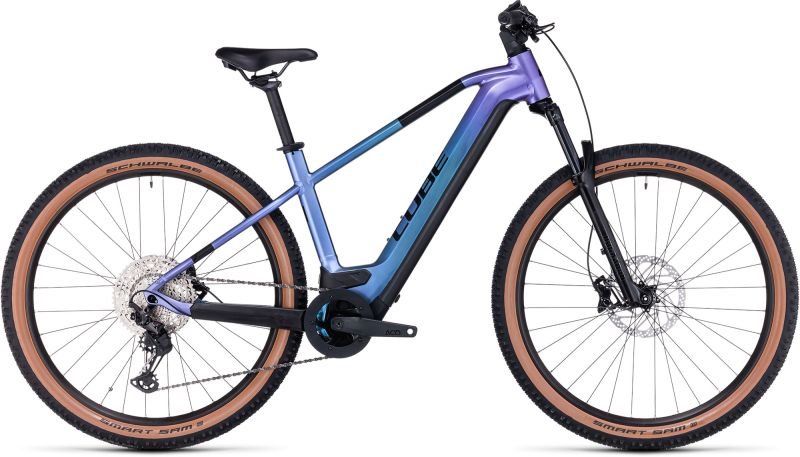 CUBE-Reaction-Hybrid-Race-625-switchblue-n-black-634222-1_800x800.jpg